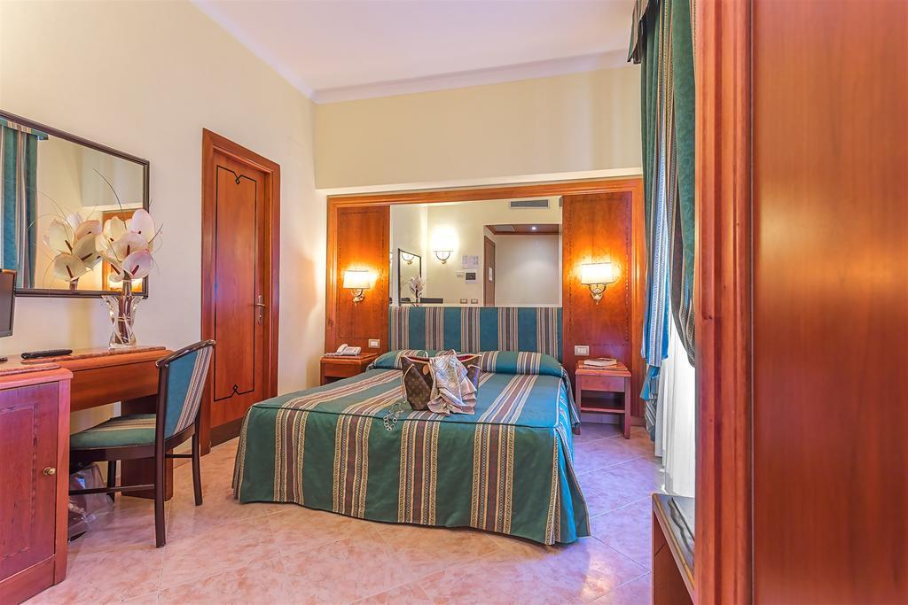 Raeli Hotel Lux Roma Dış mekan fotoğraf