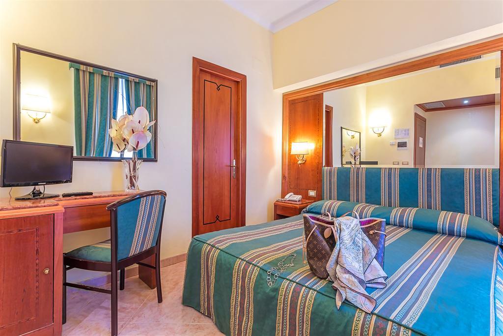 Raeli Hotel Lux Roma Dış mekan fotoğraf