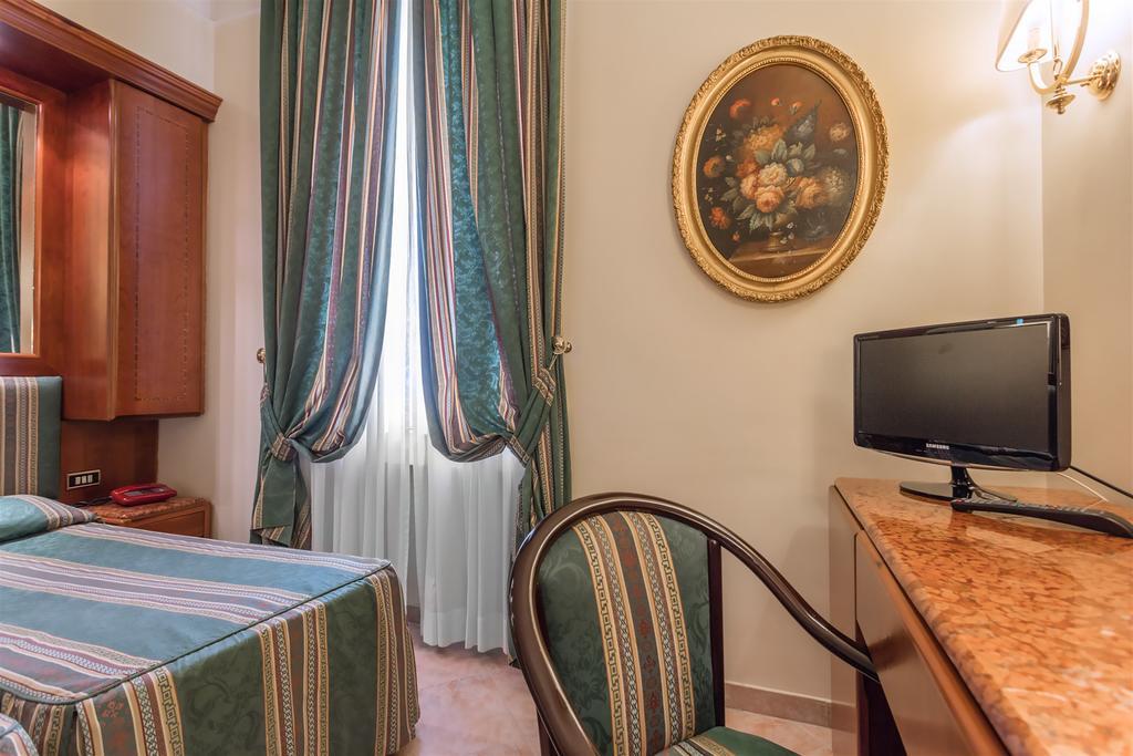 Raeli Hotel Lux Roma Dış mekan fotoğraf