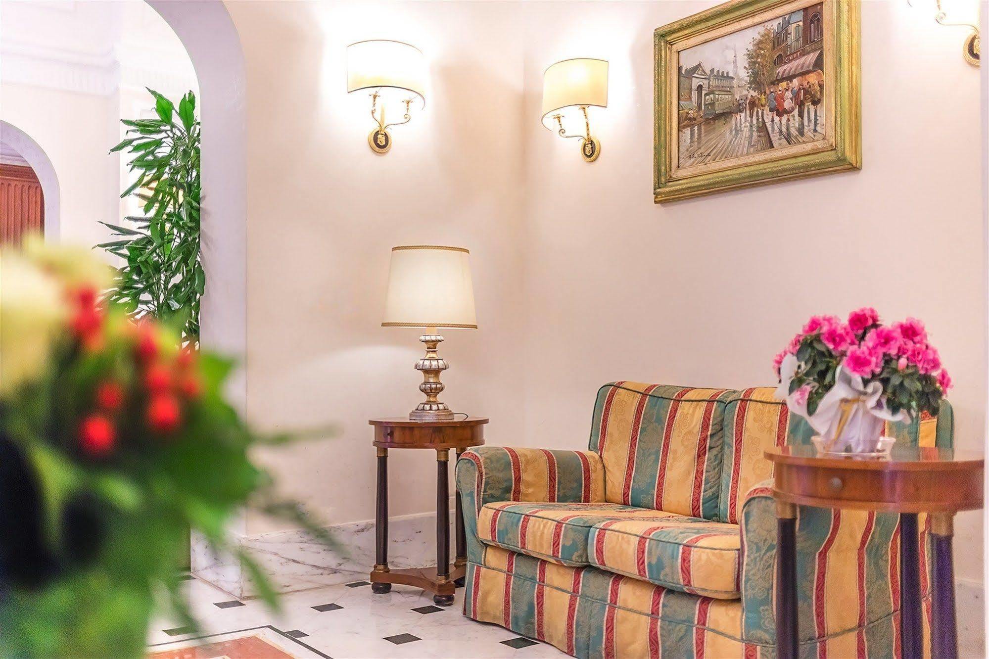 Raeli Hotel Lux Roma Dış mekan fotoğraf