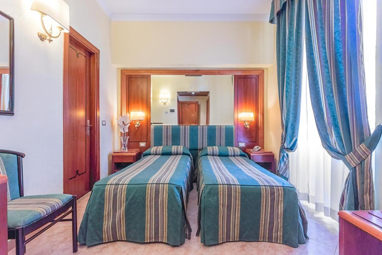 Raeli Hotel Lux Roma Dış mekan fotoğraf